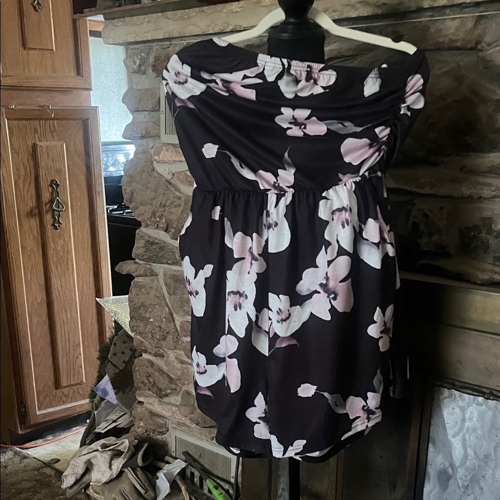 Pink and Black Floral Romper with Elegant Strapless Design